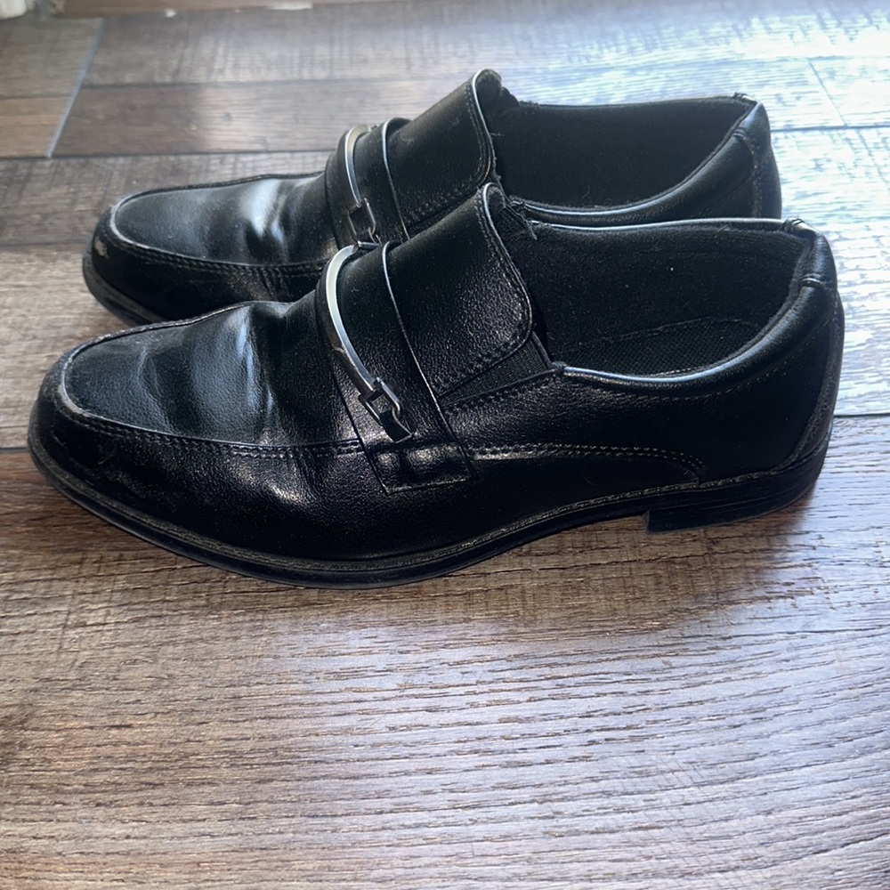Max & Jake size 3 boys dress shoes